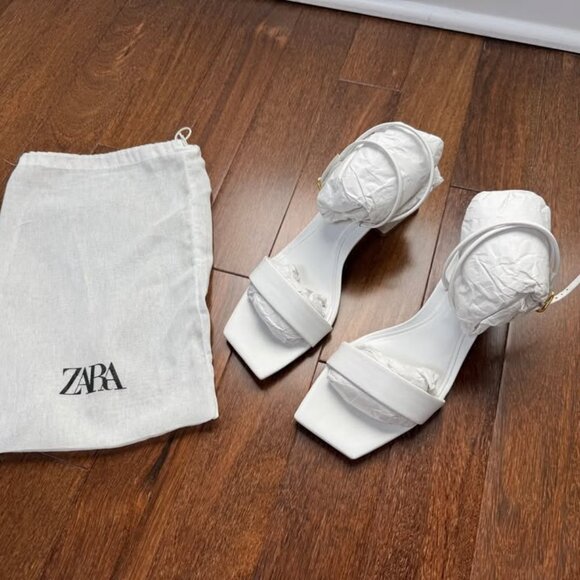 White Zara block sandals with Straps - Size 7.5 - Picture 5 of 5